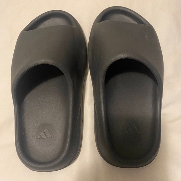 Other - Yeezy Slides